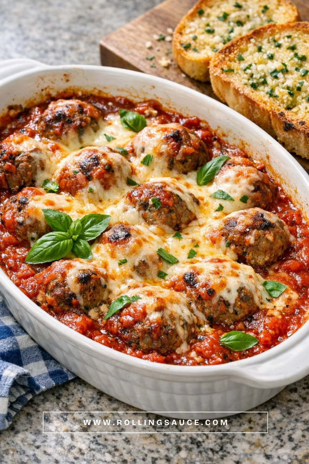 Italian-Style Meatballs in Homemade Marinara (Sunday Dinner Classic)